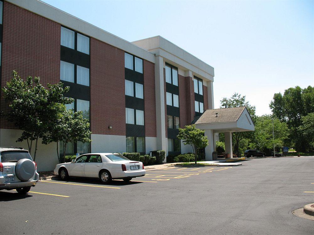 Fairfield By Marriott Inn & Suites Madison South מראה חיצוני תמונה