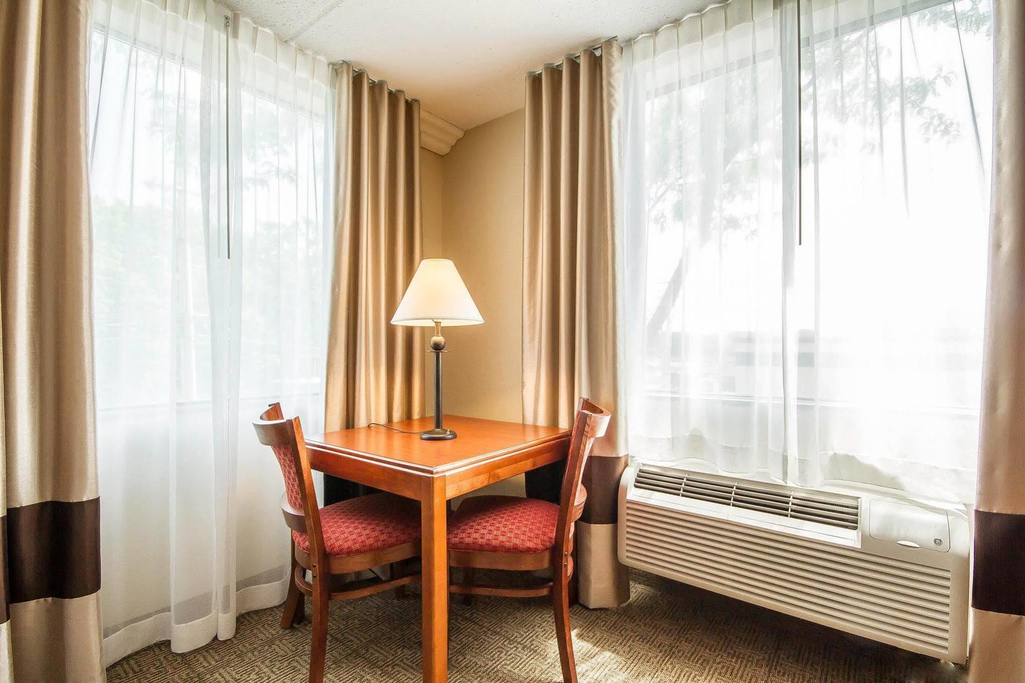 Fairfield By Marriott Inn & Suites Madison South מראה חיצוני תמונה